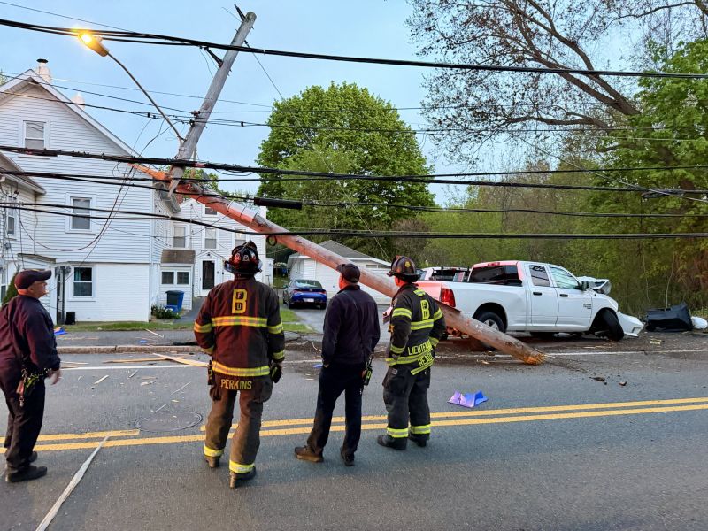 Image for the Tweet beginning: Conant Street, Beverly last night