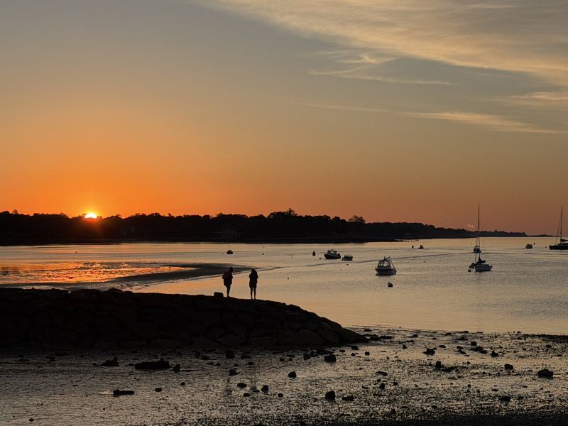 Image for the Tweet beginning: Good morning from Beverly. #boston