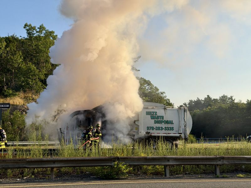 Image for the Tweet beginning: Trash truck fire Route 128